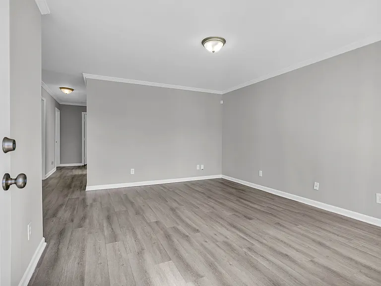 1040 Thomasville Estates Way SE — Photo 26