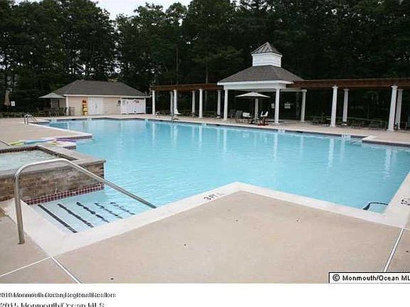 2nd image of 126 Sophee Ln #1000