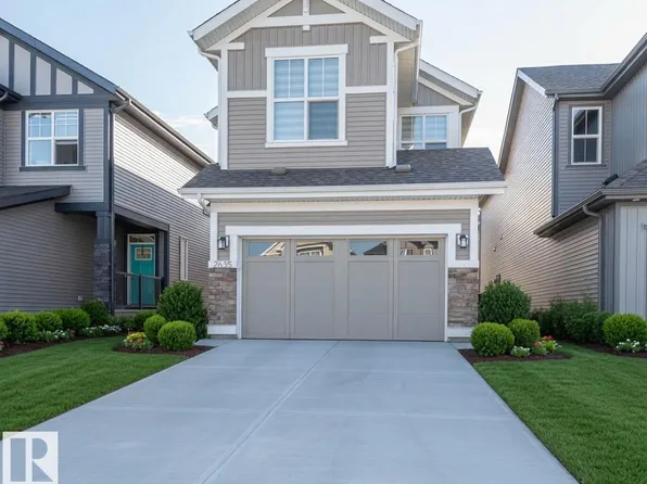 2635 Donaghey Cres SW, Edmonton, AB T6W 4T1