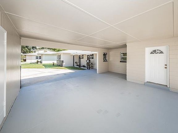 4th image of 4901 Stolls Ave