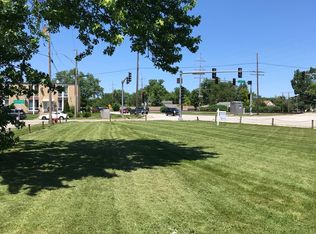 1900 Mannheim Rd, Des Plaines, IL 60018