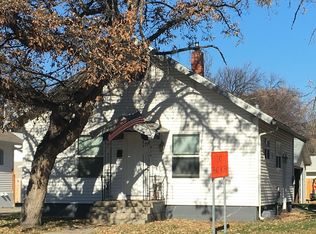 614 3rd Ave NW, Minot, ND 58703