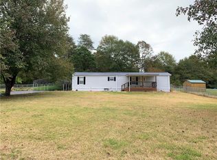 214 Rayfield Dr, Easley, SC 29640