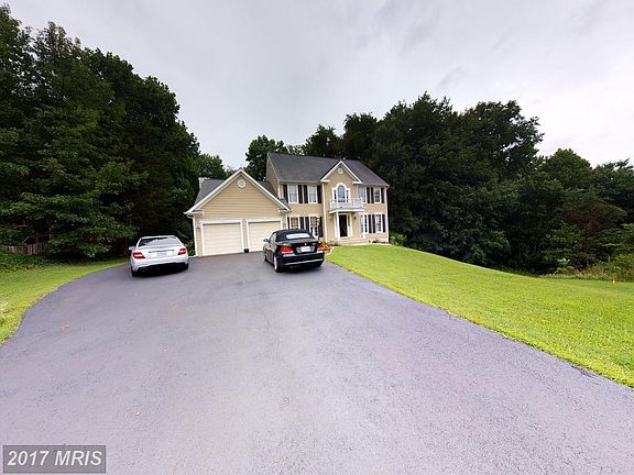 5th image of 4114 Amelia Dr