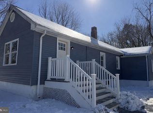 945 Washington Ave, Williamstown, NJ 08322