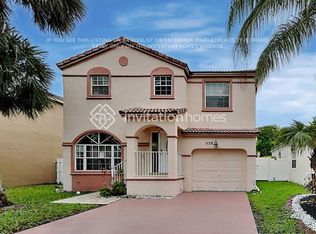 538 NW 157th Ln, Pembroke Pines, FL 33028