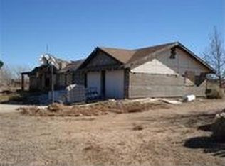 8851 Senora Rd, Phelan, CA 92371