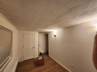 11 Hill Rd, Bedford, MA 01730