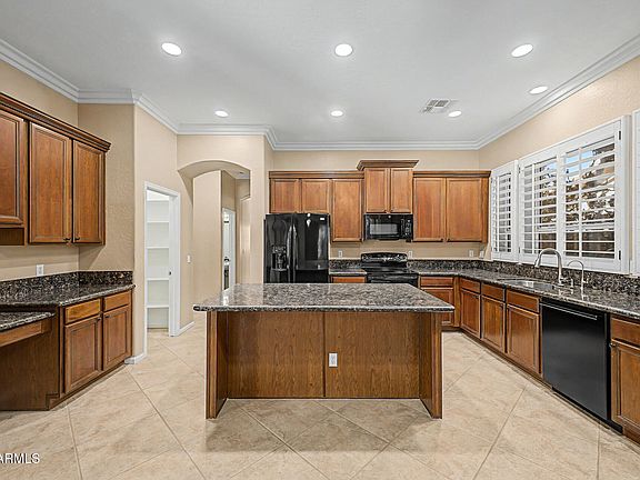 4th image of 7939 W SANDS Drive