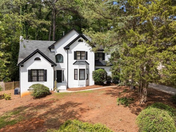 106 Windstream Way, Cary, NC 27518