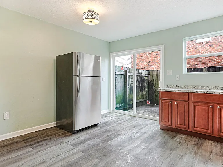 1113 Orange Blossom Ln #7 — Photo 9