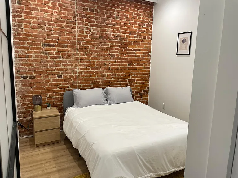 1435 Clifton St NW #3 — Photo 6