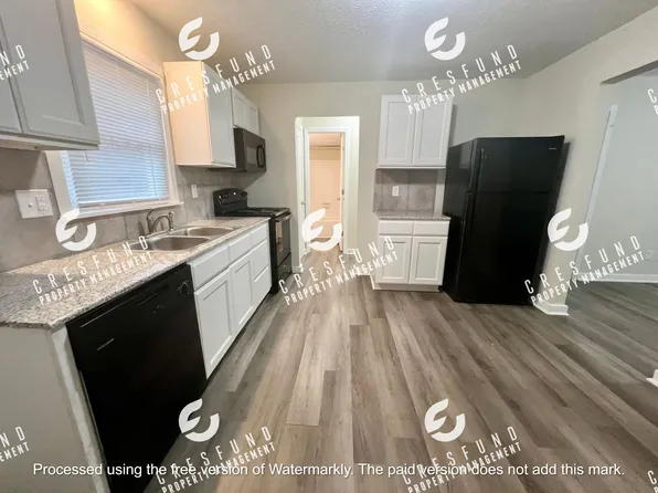 Spacious 1 BR 1 Bath Bottom Unit - Ready for Move In Today!, 902 Miller Ave, Fayetteville, NC 28304