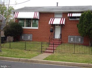1411 N 42nd St SE, Washington, DC