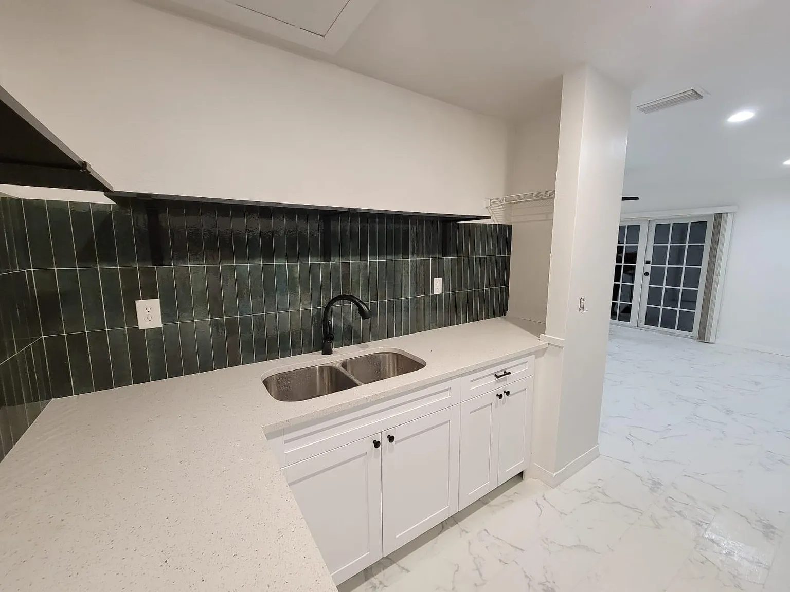 6804 Spencer Cir — Photo 2