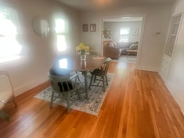 8 Lincoln St #1 — Photo 5