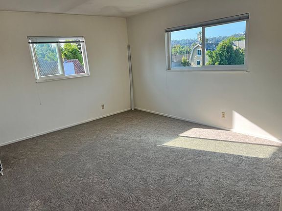 5th image of 205 E Islay St #12
