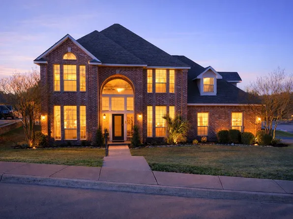 1390 Shores Blvd, Rockwall, TX 75087