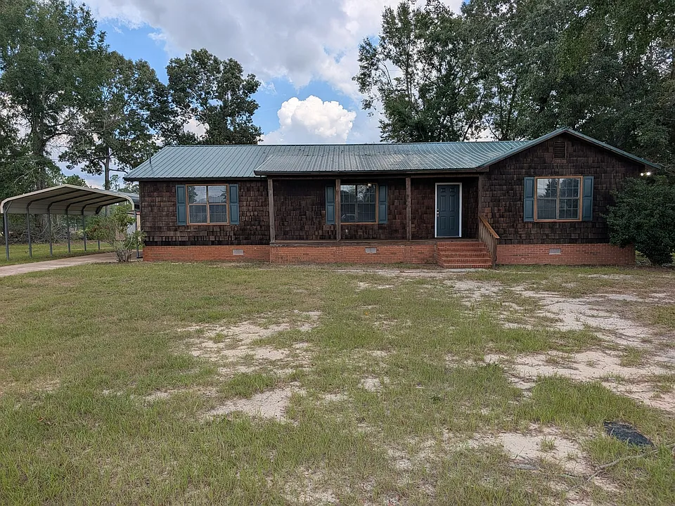 1564 Bryant Dr