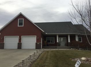 516 6th Ave NE, Sleepy Eye, MN 56085