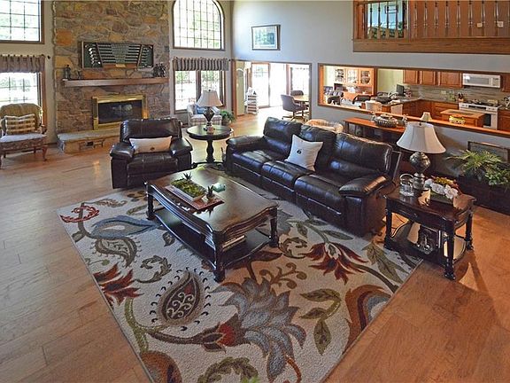5th image of 7321 Mountain Quail Pl