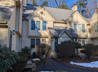 4 Westminster Dr, Nashua, NH 03064