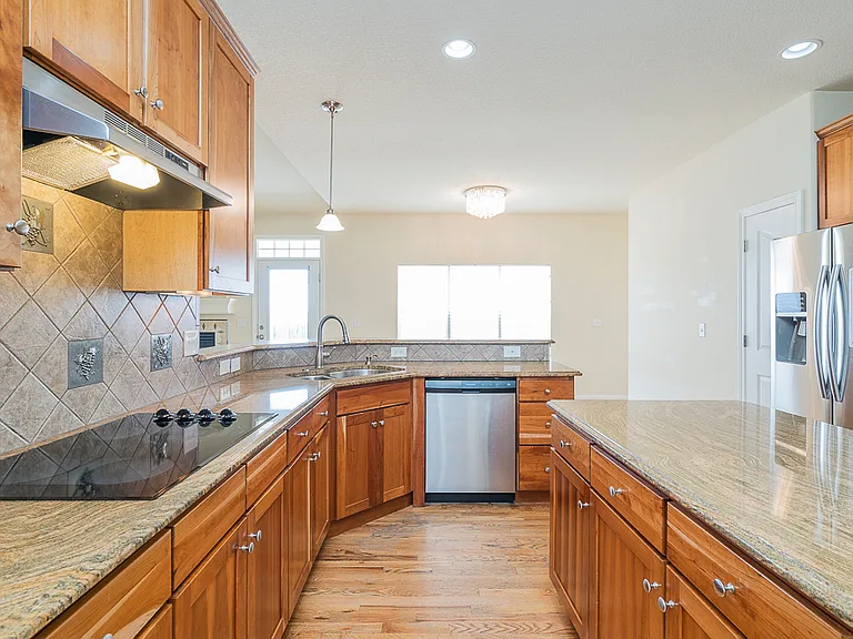 4846 Maggie Ct — Photo 12