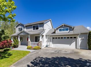 416 N 30th St, Mount Vernon, WA
