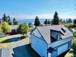 6453 Humphrey Rd, Clinton, WA 98236