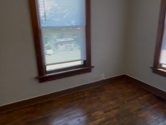 3rd image of 214 N 12th St APT 4