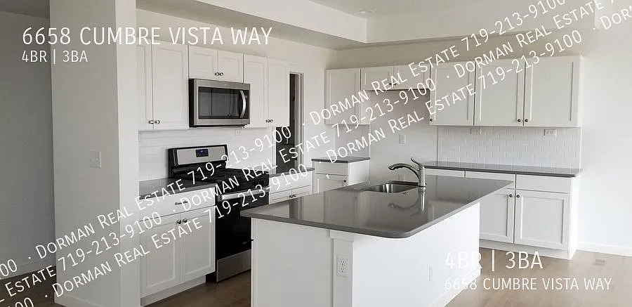 Cumbre Vista Neighborhood!! Huge 4 Bedroom, 2.5 Bath Home with 2nd Story Balcony, Mountain Views ... — Photo 4
