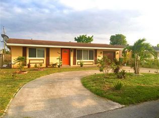 7940 Shalimar St, Hollywood, FL 33023