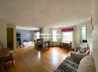 310 Tappan St APT 2, Brookline, MA 02445