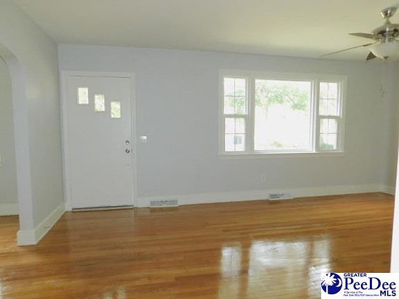 2nd image of 715 N 5th St