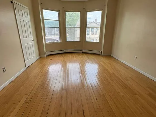603 S 20th St #3, Irvington, NJ 07111