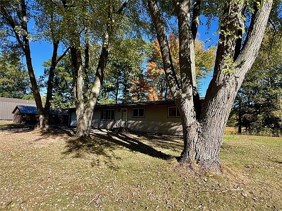 3rd image of 1717 28 3/4 Avenue