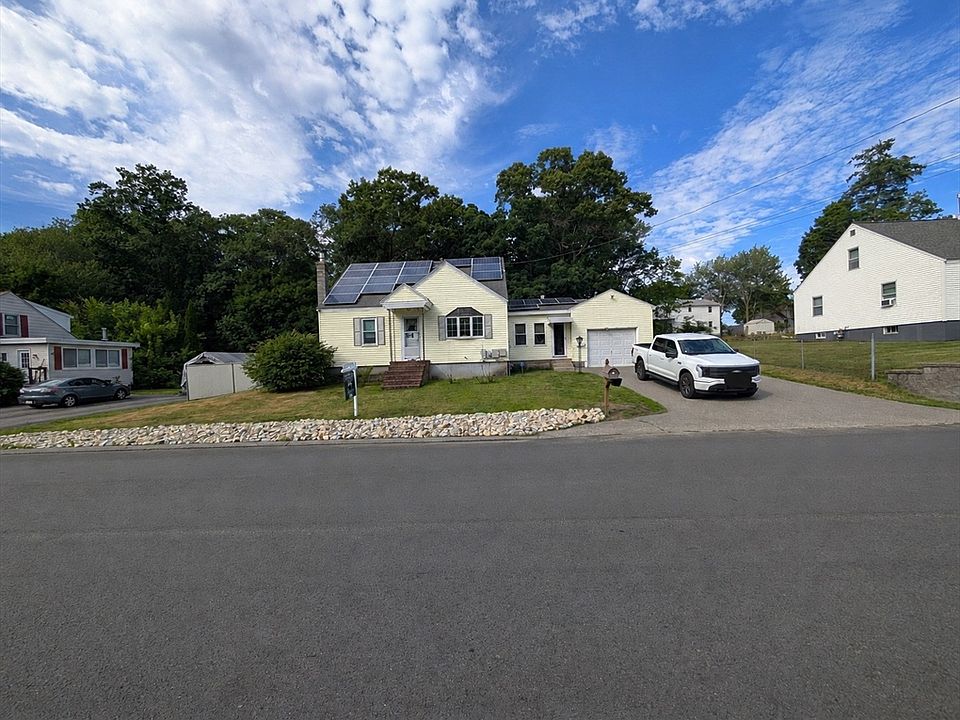 1st image of 193 Bouchard Ave