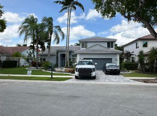 1888 Water Ridge Dr, Weston, FL 33326