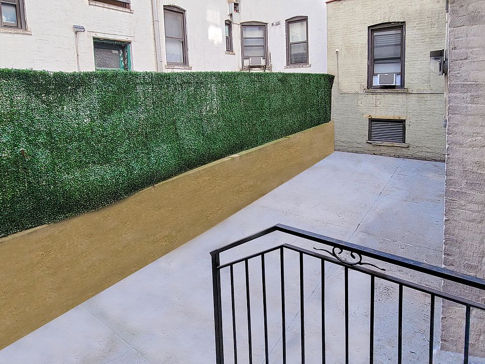 2nd image of 3404 34th Ave APT D4