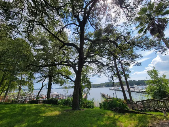 104 Regatta Dr #104, Niceville, FL 32578