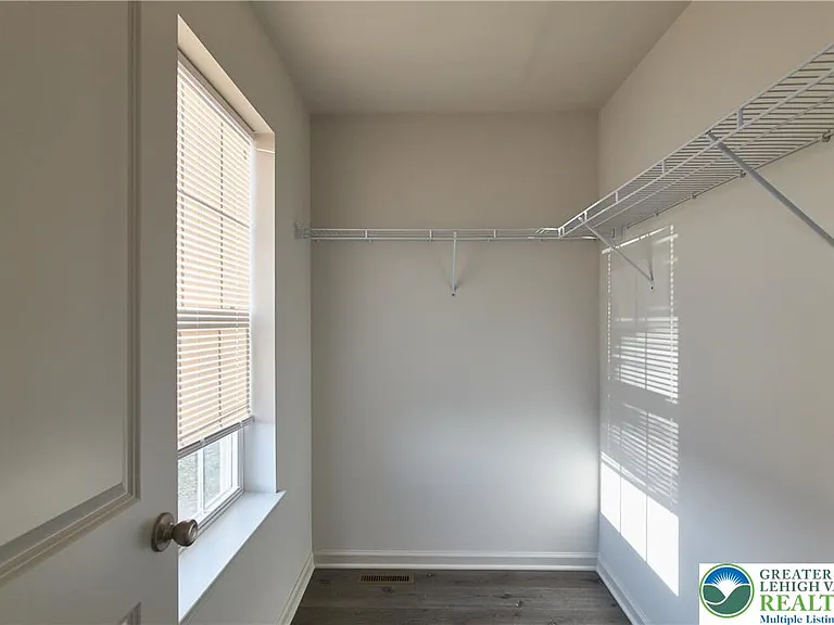 6653 Stein Way — Photo 16