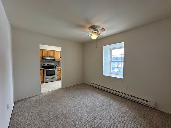 4th image of 101 Sylvan Ave APT 73