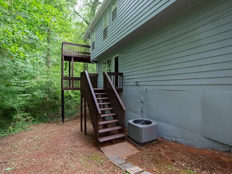 2262 Cobb Creek Dr — Photo 35