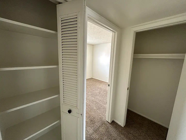 2060 W Peralta Ave — Photo 16