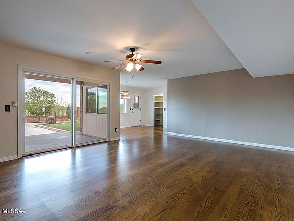 4th image of 6062 N Camino Arizpe