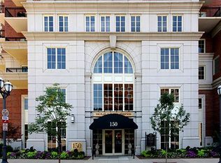 150 Carondelet Plz UNIT 402, Saint Louis, MO 63105