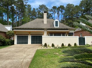 6 Moss Point Rd, Hattiesburg, MS 39402