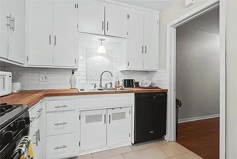 4th image of 3543 Holmes Ave S