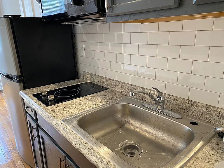 2629 N. Charles St — Photo 12