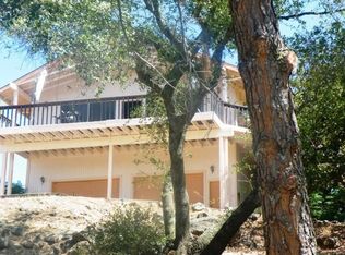 3061 Oakwood Rd, Cameron Park, CA 95682